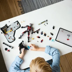 Actionfylt kamp fra Captain America: Civil War (76314)