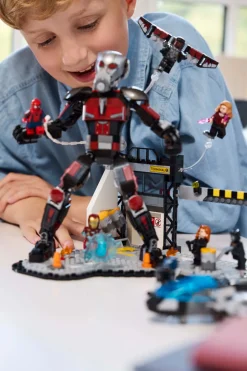 Actionfylt kamp fra Captain America: Civil War (76314)