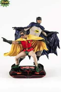 Batman & Robin PVC Diorama Statue 23 cm