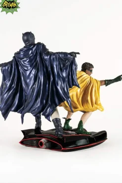 Batman & Robin PVC Diorama Statue 23 cm
