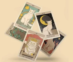 Cats Rule the Earth Tarot: 78-Card Deck and Guidebook for the Feline-Obsessed