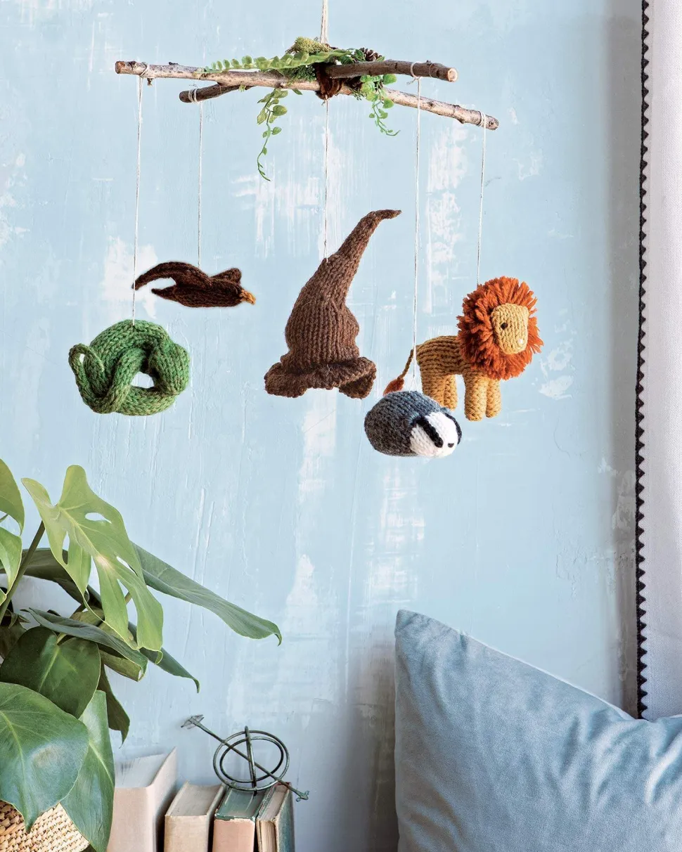 Harry Potter Knitting Magic: The official Harry Potter knitting pattern book