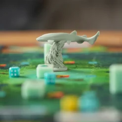 Kelp: Shark vs Octopus