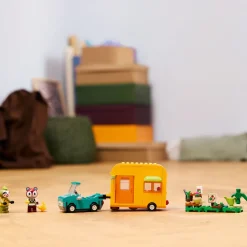 Leif med campingvogn og hagebutikk (77054)