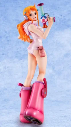 Nami Evolutionary History Portrait of Pirates PVC Statue 25 cm