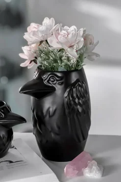 Raveena Shaped Vase