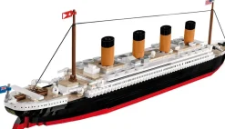 RMS Titanic 1:450