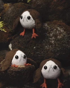 Star Wars: Knitting the Galaxy: The official Star Wars knitting pattern book