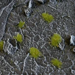 Tiny Tufts Dry Green