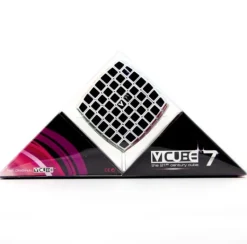 V-CUBE 7x7 White Pillow